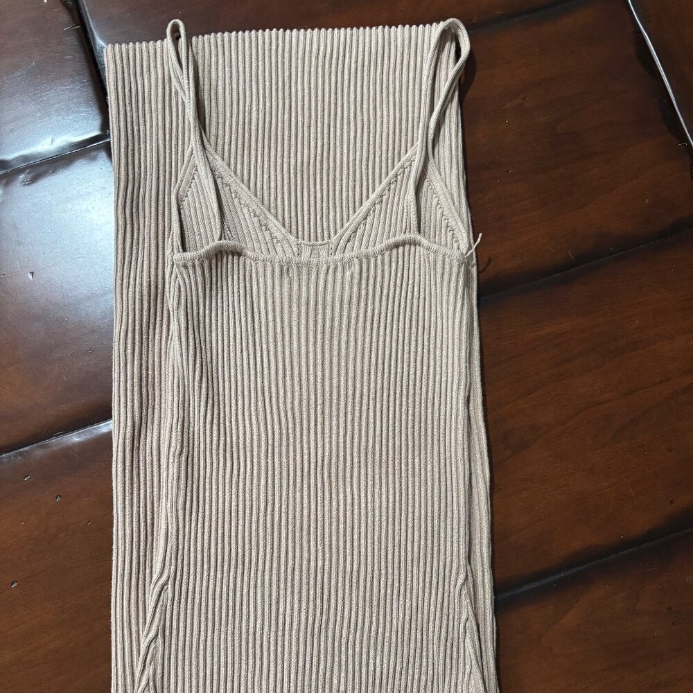 VICI Ribbed Knit Bodycon Midi Dress - Picture 5 of 5
